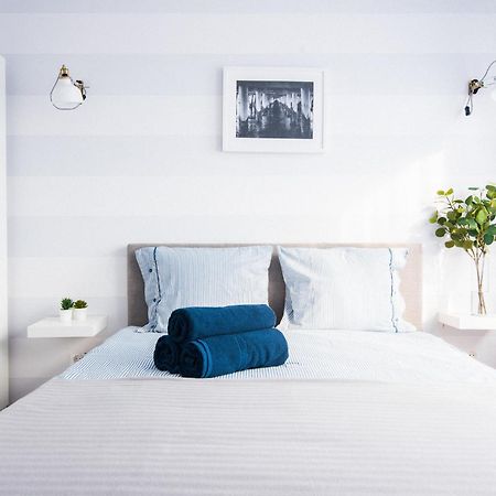 Przylesny Apartament Przy Dworcu Z Miejscem Postojowym Gdynia Buitenkant foto